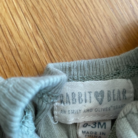 0-3M Rabbit + Bear Sleep and Play Footies Sleepers - Picture 6 of 7